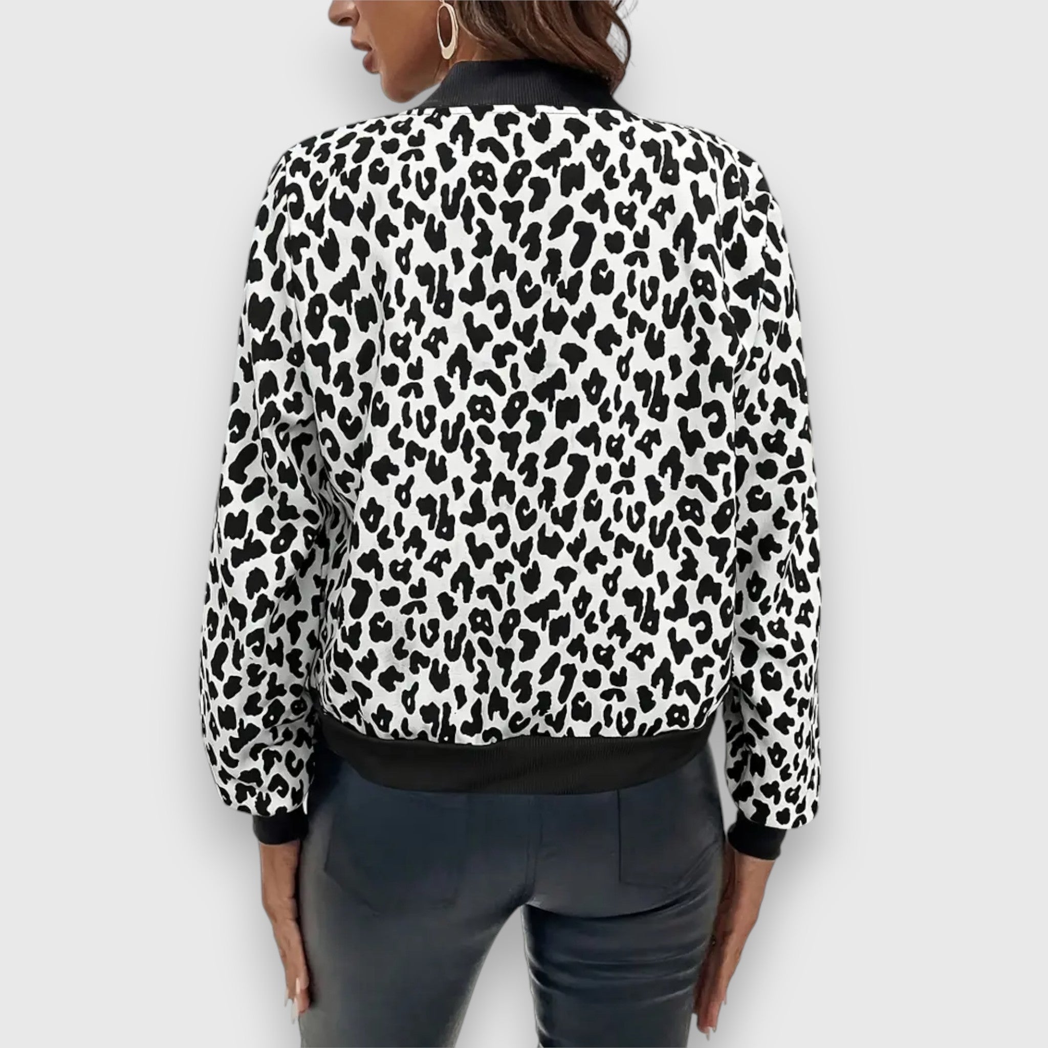 Noelia – Jakke med leopardmønster