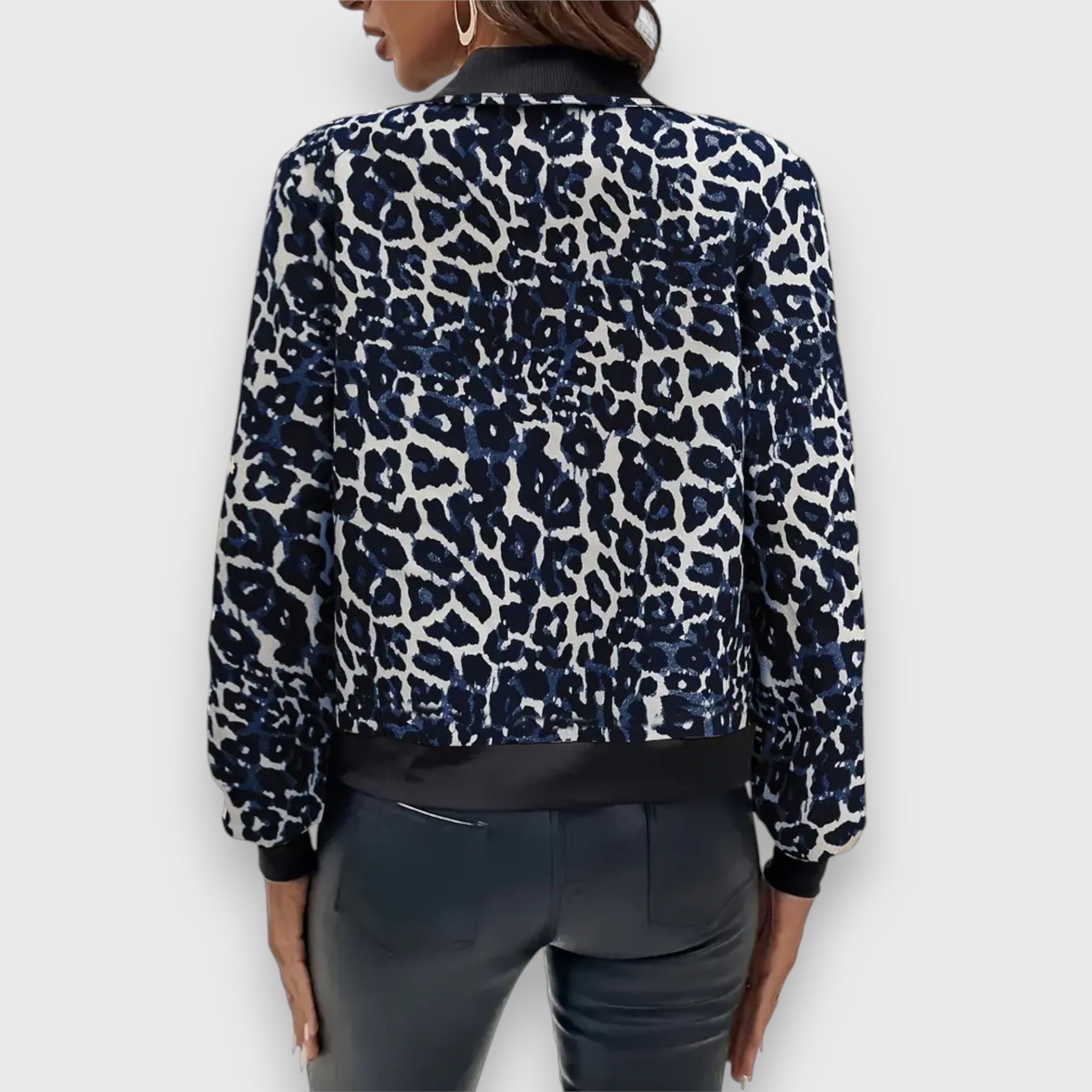 Noelia – Jakke med leopardmønster