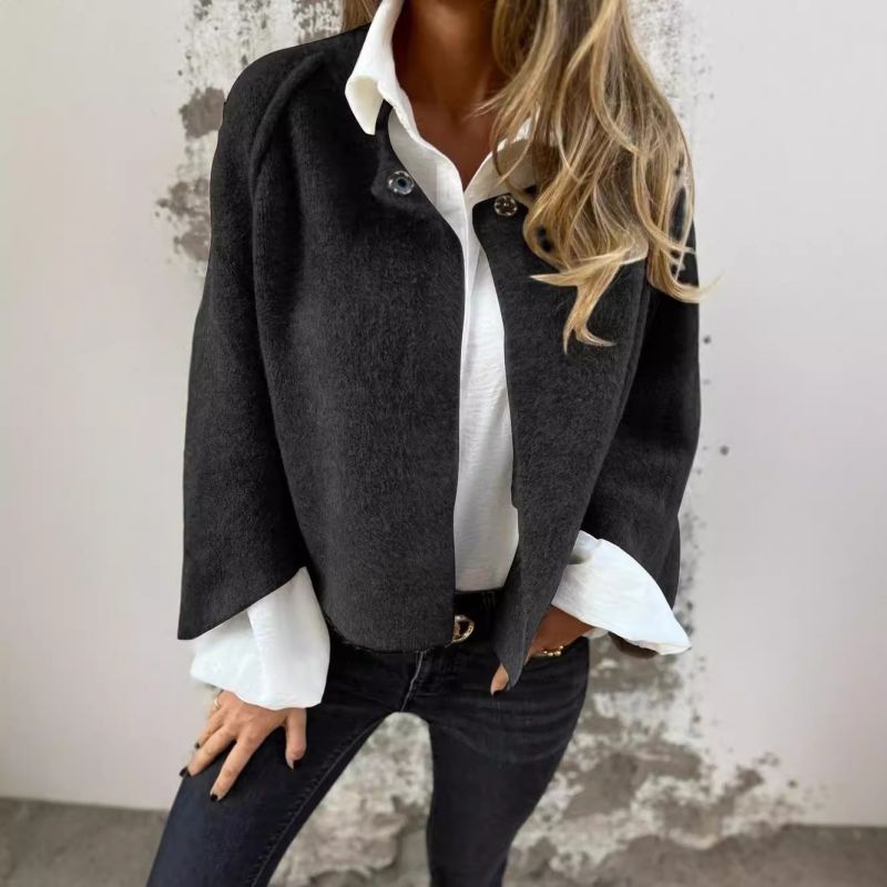 Laila™ | Kort jakke med elegant utslåtte ermer